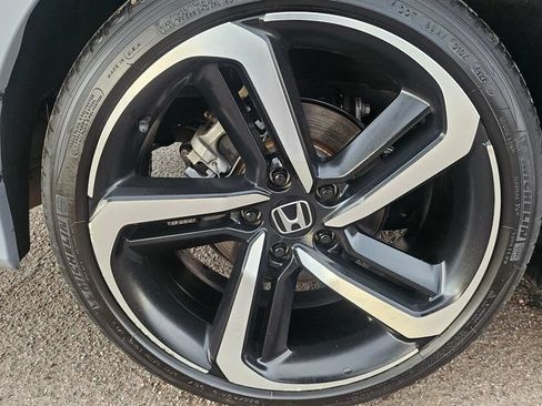 Used 2022 Honda Accord Sport image 15