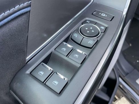 New 2026 Ford F250 Platinum AWD/4WD image 18