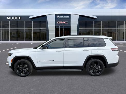 Used 2025 Jeep Grand Cherokee L Limited w/ Luxury Tech Group II AWD/4WD image 6