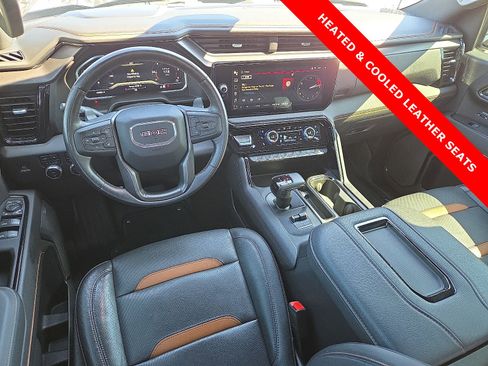 Used 2022 GMC Sierra 1500 AT4 w/ AT4 Preferred Package image 11