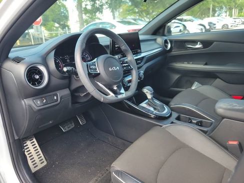 Certified 2024 Kia Forte GT-Line FWD image 17