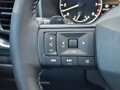 New 2026 Nissan Rogue SV w/ Cold Weather Package FWD image 20
