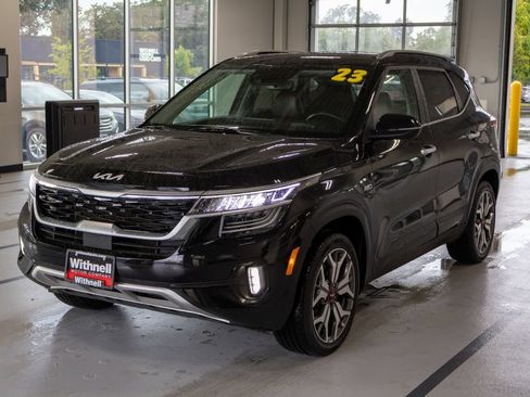 Used 2023 Kia Seltos SX AWD/4WD image 3
