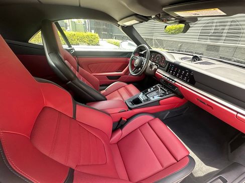 Certified 2025 Porsche 911 Carrera 4 GTS AWD/4WD image 43