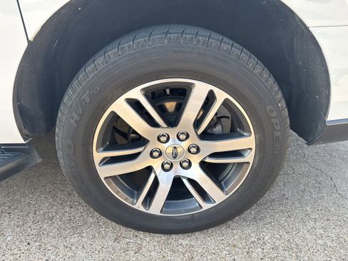 Used 2024 Ford Expedition Max Limited image 4