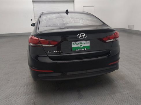 Used 2017 Hyundai Elantra SE image 6