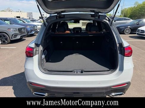 New 2026 Mercedes-Benz GLC 300 4MATIC image 17
