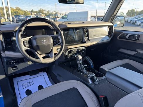 Used 2022 Ford Bronco Wildtrak image 13