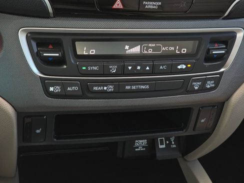 Used 2023 Honda Ridgeline RTL image 23
