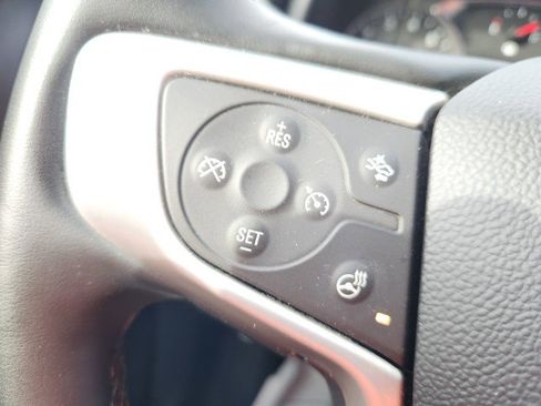 Used 2024 GMC Terrain SLT image 41