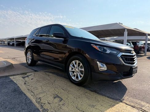 Used 2020 Chevrolet Equinox LT FWD image 3
