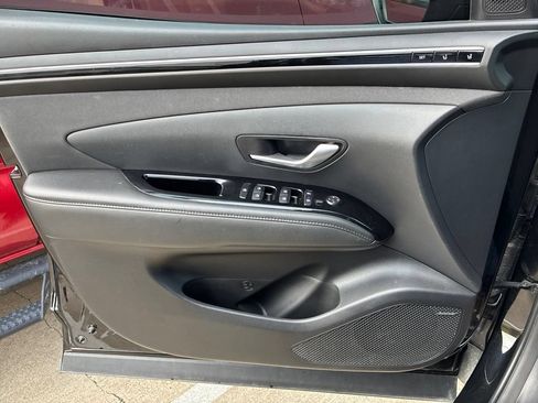 Used 2022 Hyundai Tucson Limited AWD/4WD image 8
