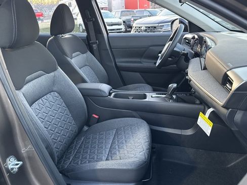 New 2026 Nissan Kicks SV w/ SV Premium Package AWD/4WD image 7