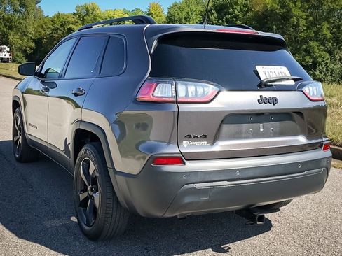 Used 2020 Jeep Cherokee Latitude Plus image 37