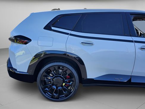 New 2026 BMW XM Label Red image 29