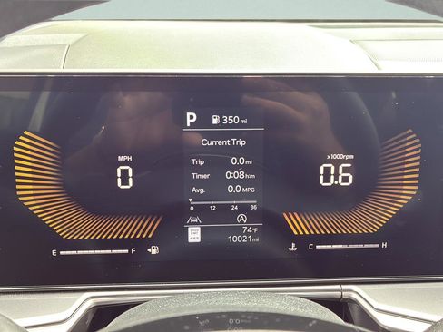 Used 2025 Kia Sorento LX FWD image 23