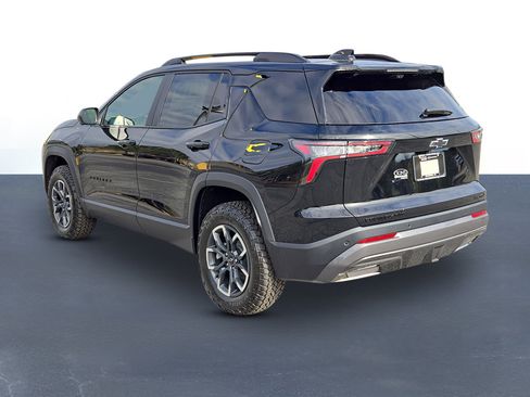 New 2026 Chevrolet Equinox ACTIV w/ Convenience Package III image 7