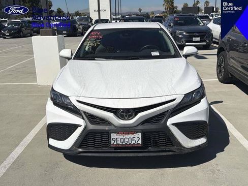 Used 2023 Toyota Camry SE w/ Convenience Package FWD image 15