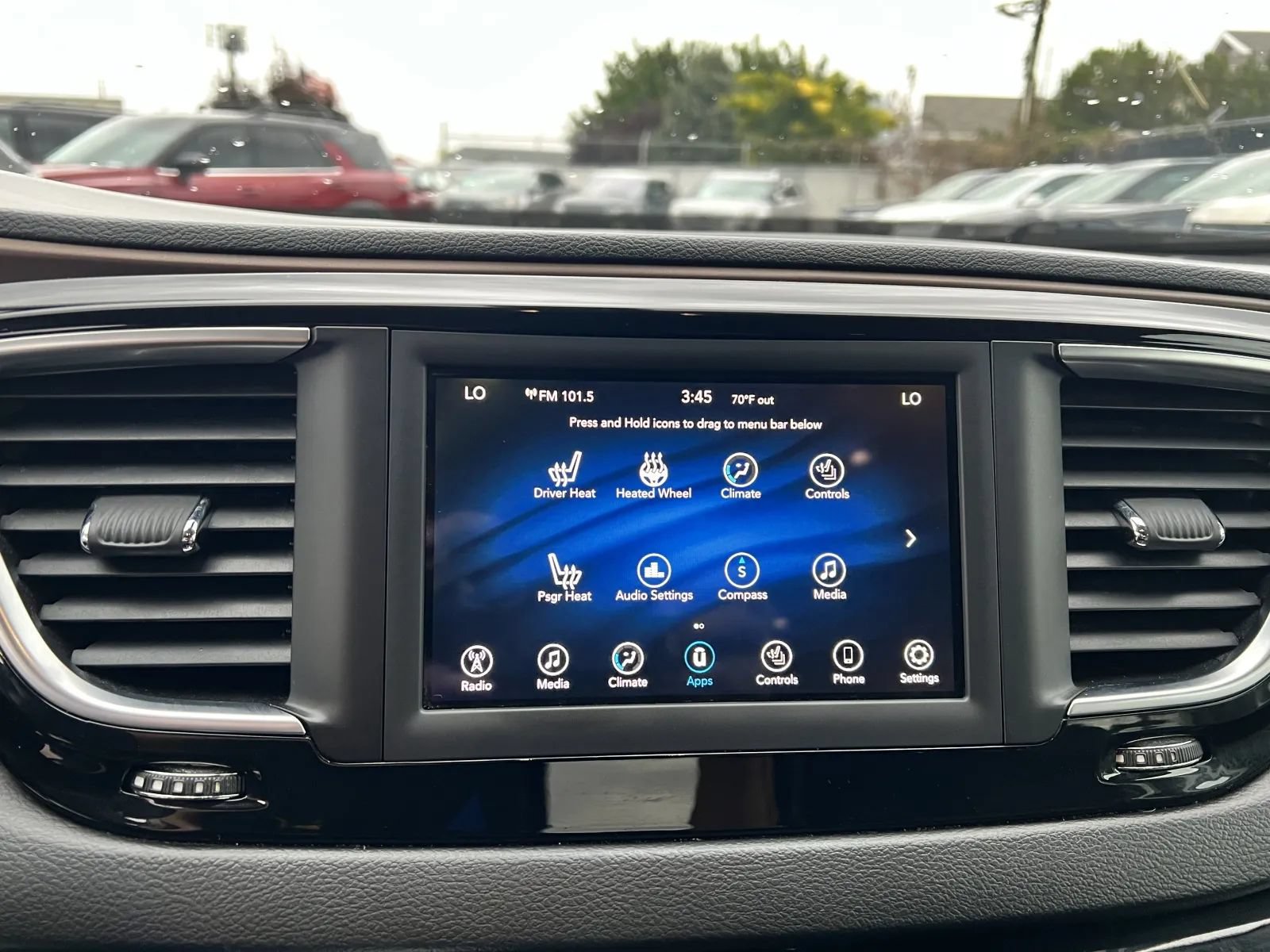 Used 2019 Chrysler Pacifica Touring-L FWD image 30