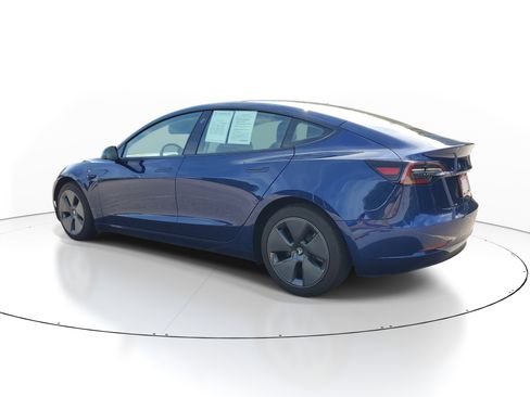 Used 2022 Tesla Model 3 Long Range AWD/4WD image 19