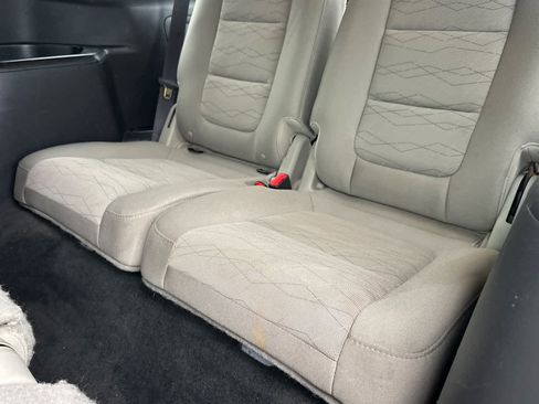 Used 2015 Ford Explorer 4WD image 16