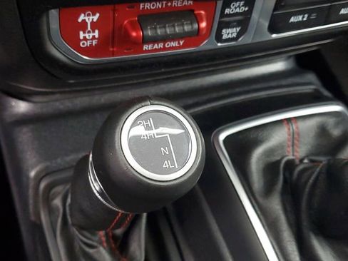 Used 2021 Jeep Wrangler Rubicon w/ Uconnect 4C Nav & Sound Group image 26