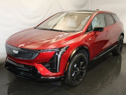 New 2025 Cadillac Optiq Sport 1 w/ LPO, ONYX Package