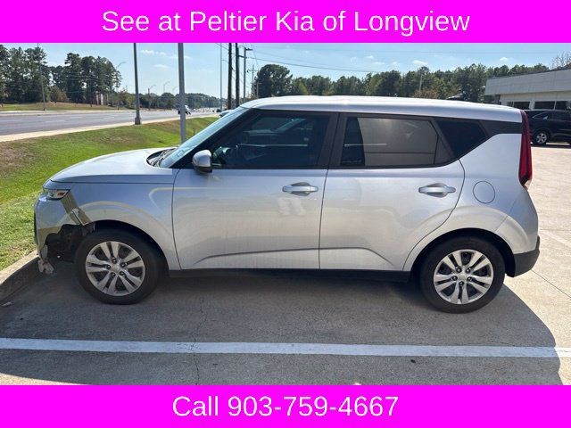 Used 2021 Kia Soul LX FWD image 7