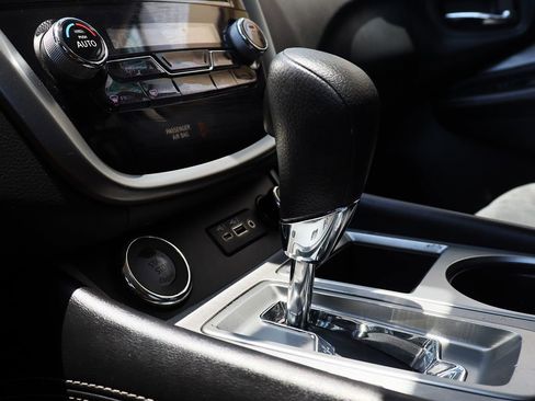 Used 2023 Nissan Murano S image 52