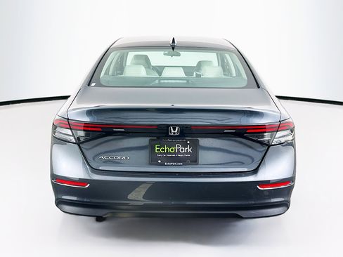 Used 2023 Honda Accord LX image 7