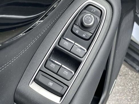 Certified 2023 Subaru Outback Touring XT image 6