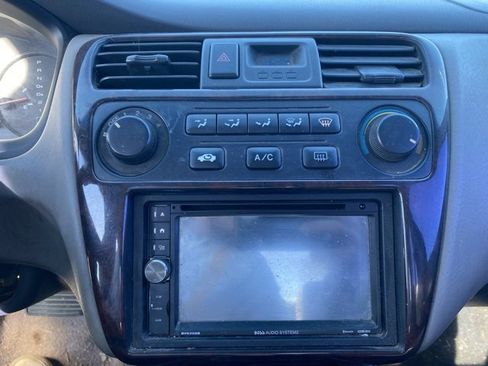 Used 2002 Honda Accord SE image 16