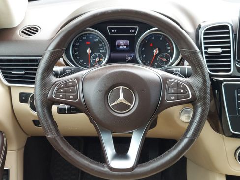 Used 2018 Mercedes-Benz GLE 350 4MATIC image 13