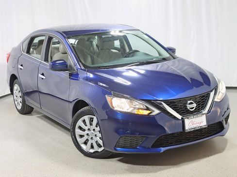 Used 2017 Nissan Sentra S image 6