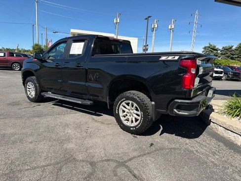 Used 2019 Chevrolet Silverado 1500 RST AWD/4WD image 3