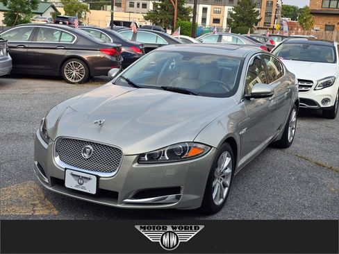 Used 2012 Jaguar XF RWD image 1