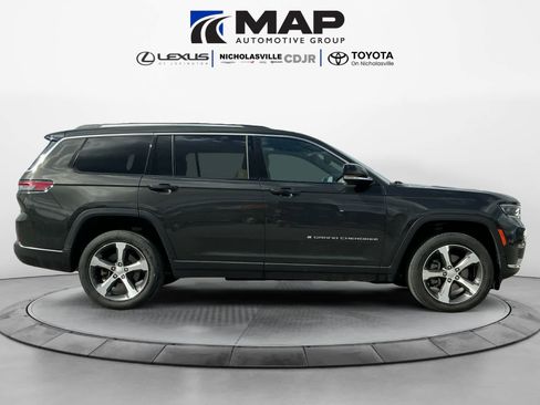Used 2023 Jeep Grand Cherokee L Limited image 6