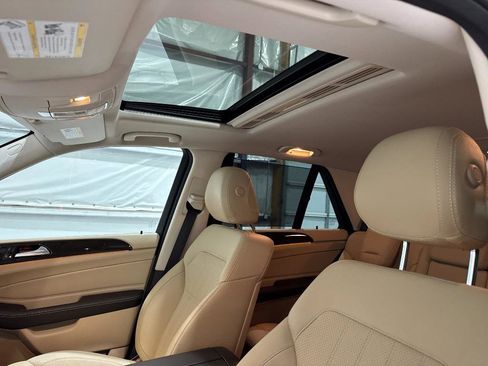 Used 2017 Mercedes-Benz GLE 350 4MATIC image 51