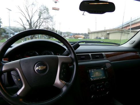 Used 2011 Chevrolet Silverado 2500 LTZ w/ LTZ Plus Package image 10