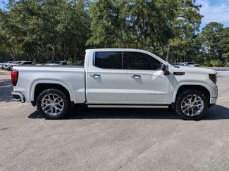 Used 2022 GMC Sierra 1500 Denali w/ Denali Reserve Package AWD/4WD video 2