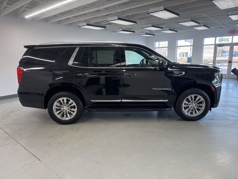 Used 2021 GMC Yukon SLT image 14