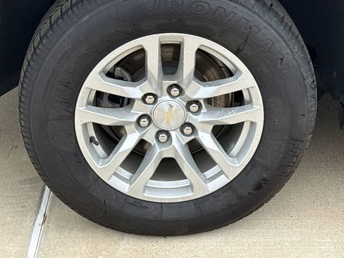 Used 2023 Chevrolet Tahoe LT AWD/4WD image 9