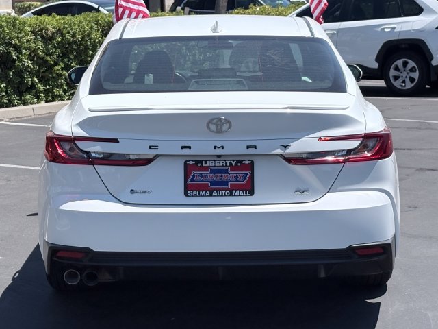 Used 2025 Toyota Camry SE FWD image 6