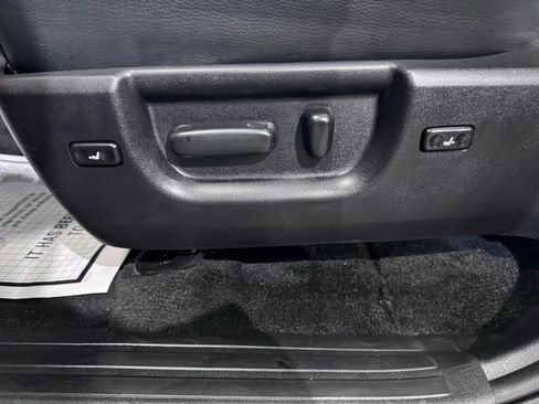 Used 2018 Toyota Sequoia TRD Sport image 11