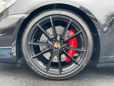 Used 2021 Porsche 911 Carrera S image 16