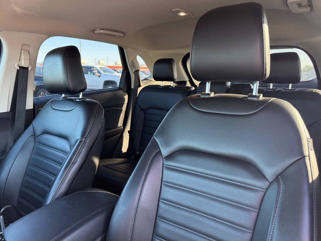 Used 2020 Ford Edge SEL w/ Convenience Package AWD/4WD image 14
