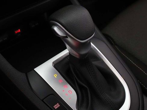 Used 2023 Kia Forte LXS image 43