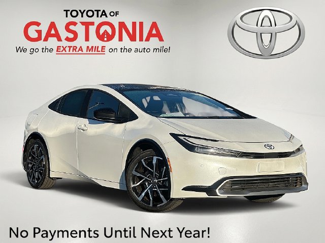 New 2026 Toyota Prius Plug-In Hybrid FWD image 1