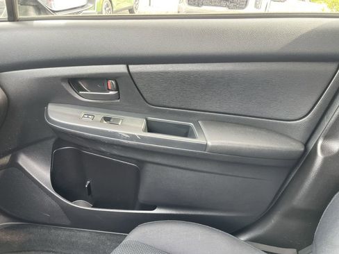 Used 2014 Subaru Impreza 2.0i AWD/4WD image 18