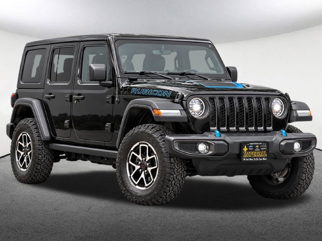 Used 2023 Jeep Wrangler Unlimited Rubicon 4xe AWD/4WD image 2